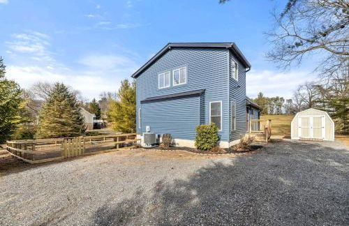 Bright Mountain Cabin with Game Room & Golf Course Views Near Hedgesville, West Virginia - Foto 74