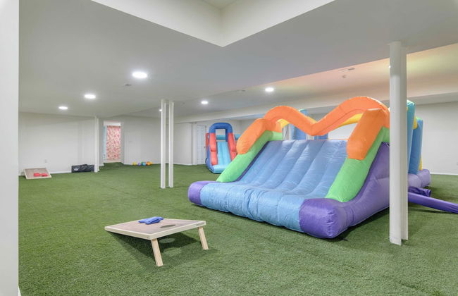 Game Farm Villa by Avantstay 10bdr, Private Pond, Spa, Pool Family-friendly - Foto 20