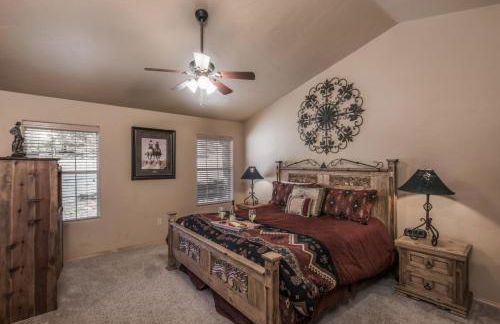 Cowboy Cabin by Ruidoso Vacation Rentals - Foto 36