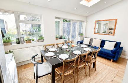Lovely 4-Bedroom Kilburn Flat with Garden and Parking near Hampstead Heath, Abbey Road by Staylio London - Foto 3