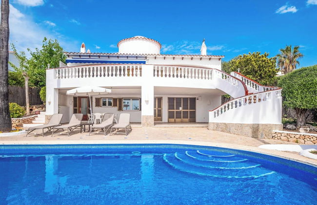 Villa Delfin - Photo 1