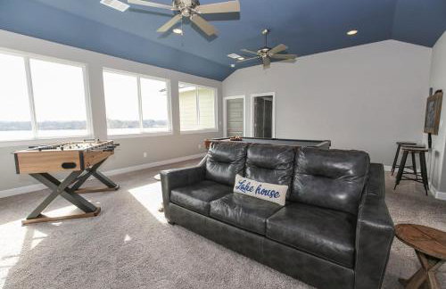 Luxury Lake LBJ House with Heated Swimming Pool and Spill Over Hot Tub and 2 Boat Slips - Foto 40