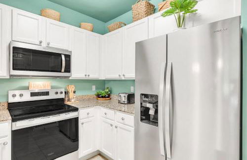 Coastal Haven Pools Restaurant & Beach Shuttle - Foto 20