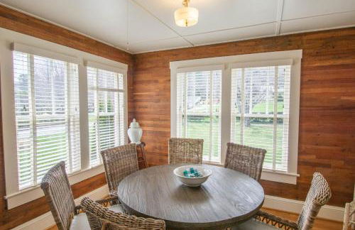 Walk to Downtown West Jefferson! Farmers Market, Breweries & MORE - Foto 5