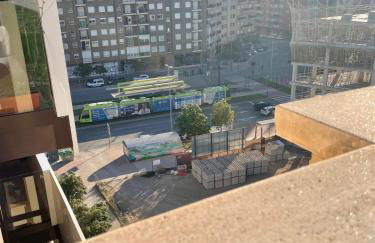 Modern penthouse with parking, at the foot of the tram - Foto 4