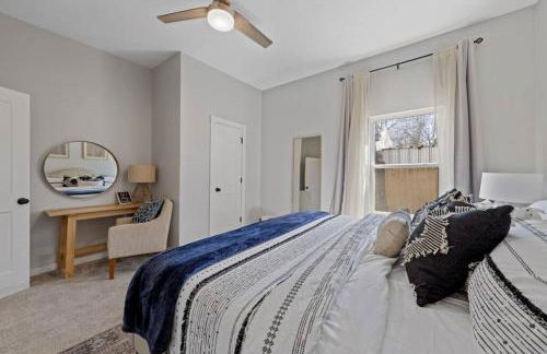 Cowboy Pool 2 mins 2 Silos & Cameron Park - Photo 22