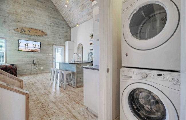 Shared Pool w/ Bay Views, Boat Dock Fishing Big Slough by Avantstay - Foto 13