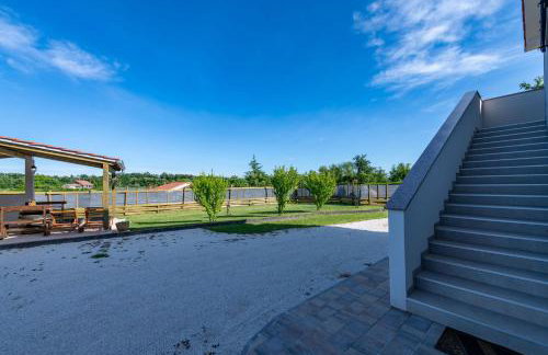 Villa Gracija, a charming holiday apartment in the heart of Istria - Photo 2