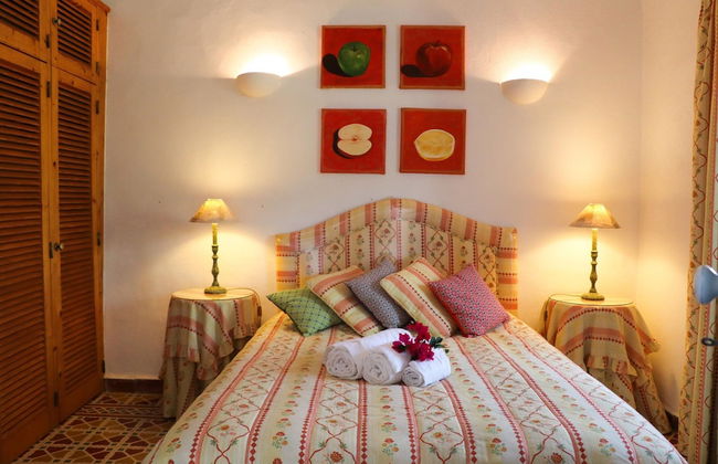 Idyllic Farm House With Huge Garden for 14pax - Foto 45