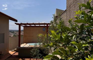 Casa com Jacuzzi Privativa Relaxamento Total em Águas de São Pedro - Foto 35