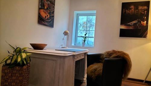 Kleine Landhaus-Wohnung im freistehenden Fachwerkhaus - Foto 2