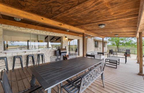 Farm Retreat with Jacuzzi, Fire Pit, Mini Goats, Mini Ponies and Mini Cows - Foto 36