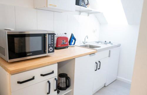 223 Gemütliche Dachgeschosswhg im Herzen Neuss - Foto 7