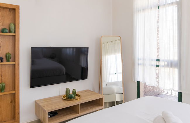 Sapir Boutique Apartments - Photo 9