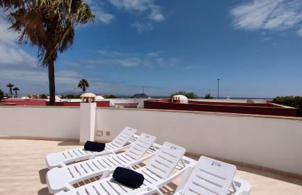 Casa Girasoles roof terrace, patio, air-con - Photo 2