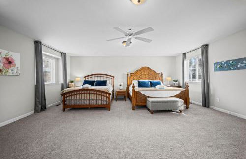 Golden View Townhouse - Walk to Downtown! - Photo 2