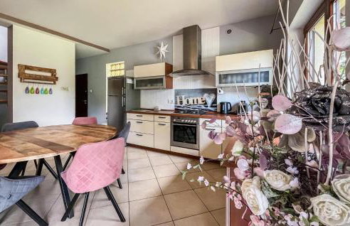 Five Bedroom Cozy Home In Jerzykowo - Foto 16