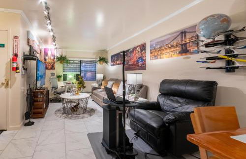 Booking.Com Exxlusive: Fully Furnished One Bedroom Entire Apartment With Full Size Bed. For One Person Or Couple, Soulmate Positive Friendship - Foto 1