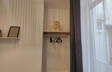 Le plein centre rez de chaussee au cœur de Calais - Foto 23