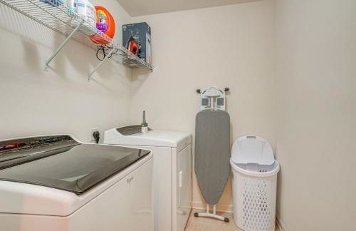 Centrally Located Home in Fredericksburg! - Foto 28