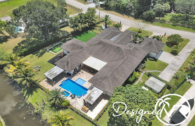 8-BR with Pool & Mini-golf & Soccer - Foto 136