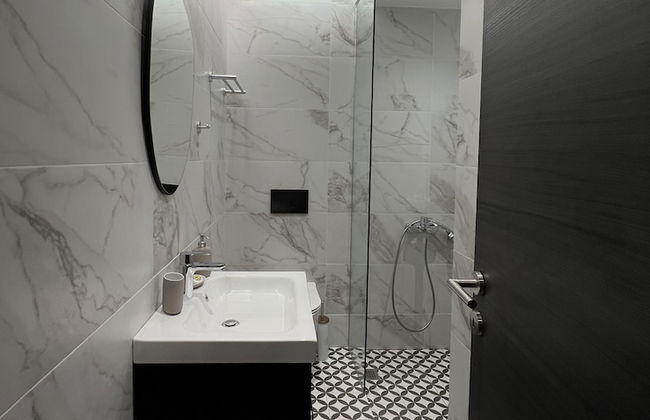 Penthouse & Apartments by the Sea near Airport - Foto 43