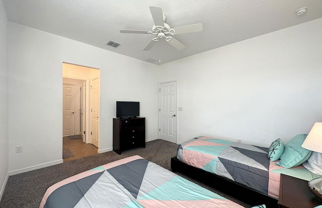 5 Bed South Facing Pool Close to Disney - Foto 19