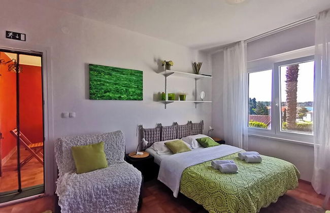 Apartments Nea - Photo 1