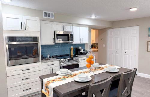 Jax 5BR Family Paradise -Hot Tub-Game Room-Patio- - Photo 53