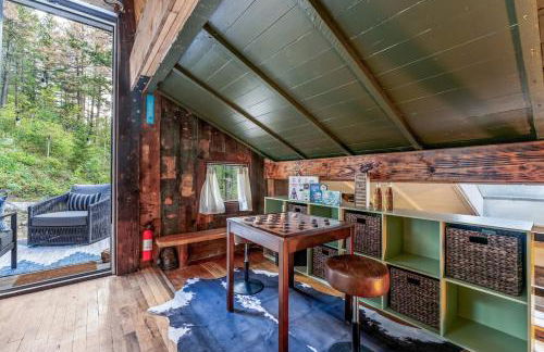 Dog Friendly, Year Round, Creekside Cabin, Hot Tub, 6 Acres - Foto 44