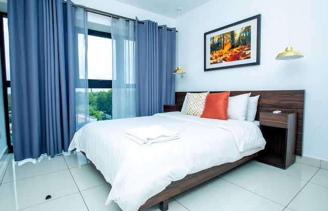 Embassy Gardens Premier Suites - Photo 14