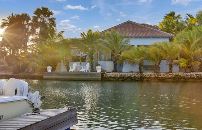 Ocean Breeze Villa with private pool - Photo 70