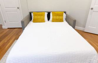 Jennifer's Cozy Apt Walk to Brown In Unit Laundry - Foto 33