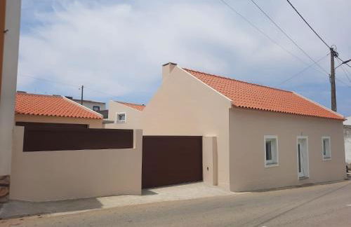 Zeca Holidays -Atalaia Fall Mezanine Ideal para trabalhar - Foto 25