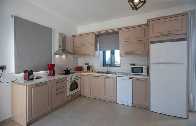 Majestic Stone Villa Sea View Pool - Foto 17