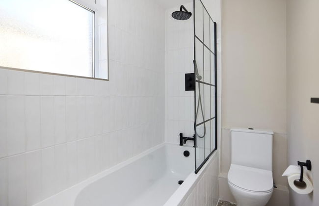 The Leyton Midland Crib - Cozy 2bdr Flat With Study Room Garden - Foto 13