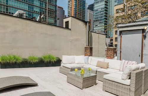 Private Penthouse w Roof Oasis - Foto 12