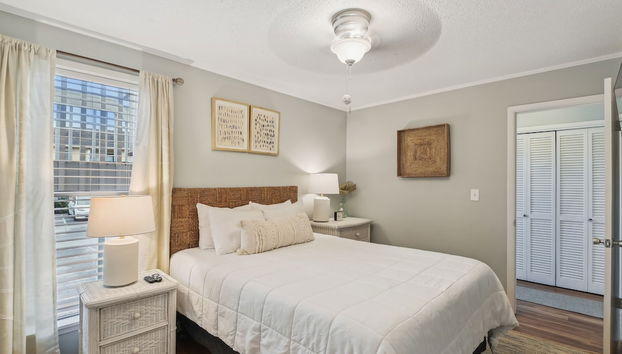 SPC 1034 is a Pet Friendly 1 BR with Free Beach Service for 2! by RedAwning - Foto 3, Habitación