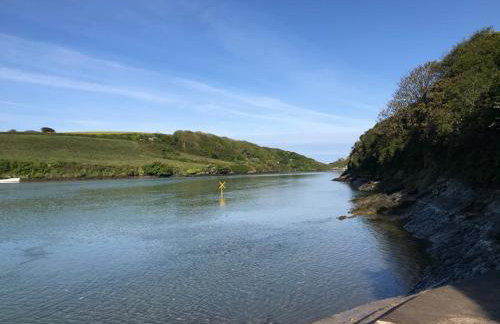 Amazing 2-bedroom apartment with lovely sea views - Foto 45