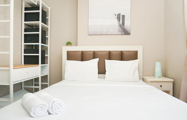 Comfy Studio Ciputra International Apartment - Photo 33