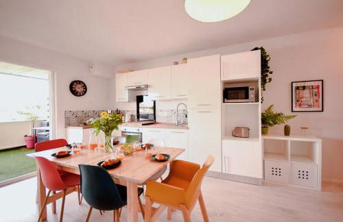 Lumimizan- Spacieux, grand balcon, wifi, lac et plage - Foto 5