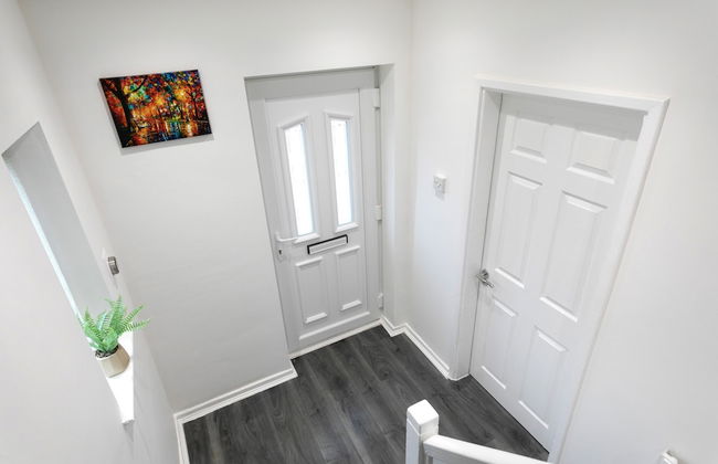 Nottingham Top Serviced Home - Photo 38