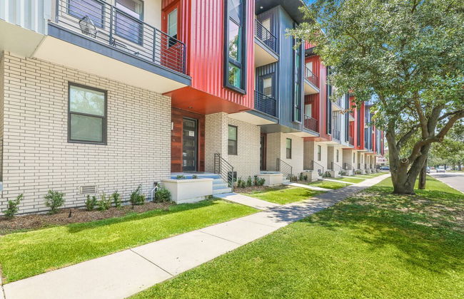 Modern 4BR Townhouse in Bienville Villas - Foto 33