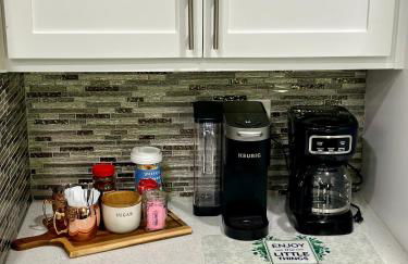 Modern coziness at its best! - Photo 9