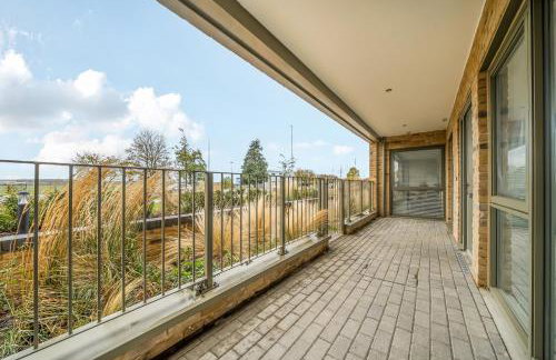 Peaceful and stylish apartment near Cambridge with parking - Foto 8