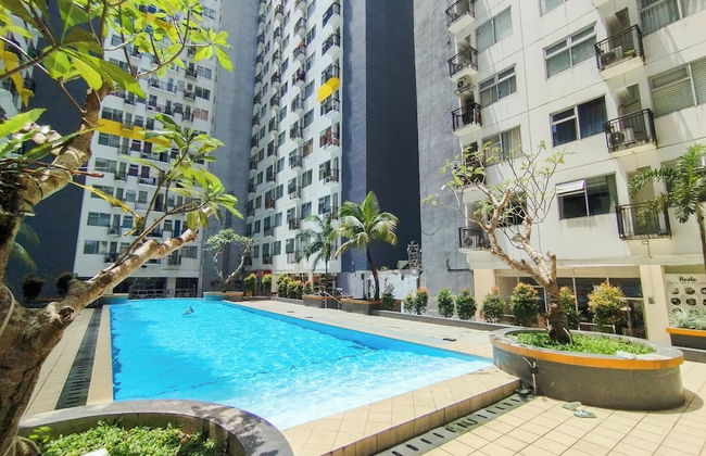 Spacious Classic Studio At Jarrdin Cihampelas Apartment - Photo 18