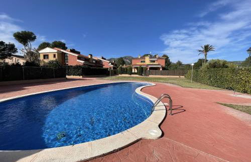 Casa Adosada Acogedora - Con Parking - ES-9-187 - Foto 4