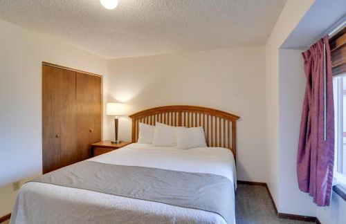 Hot Tub and Heated Pool! Ski Retreat in Winter Park - Foto 11