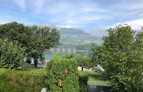 Villa unique, 50 mètres du jardin au lac - Photo 3