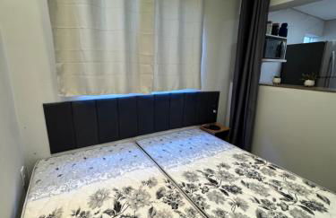 Studio no centro, a 50m da delegacia - Foto 8